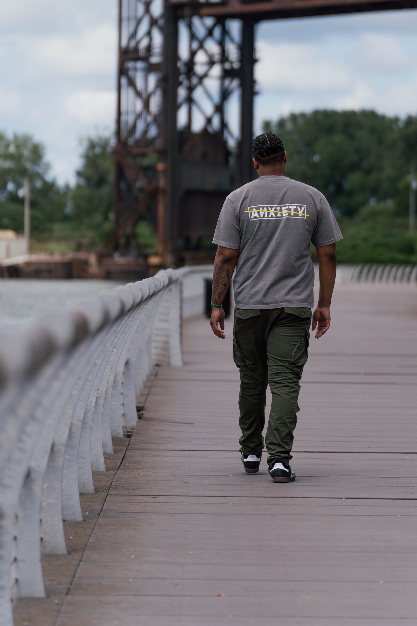 Logo Tee